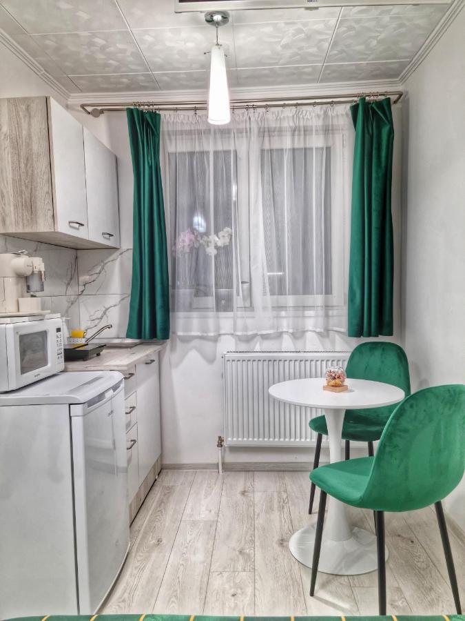 Appartamento 15. Little Studio Bucarest Esterno foto